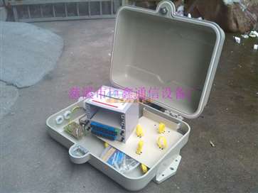 供應(yīng)壁掛式1分8光分路器箱——慈溪市巨鑫通信設(shè)備廠(chǎng)營(yíng)業(yè)部通訊器材簡(jiǎn)介